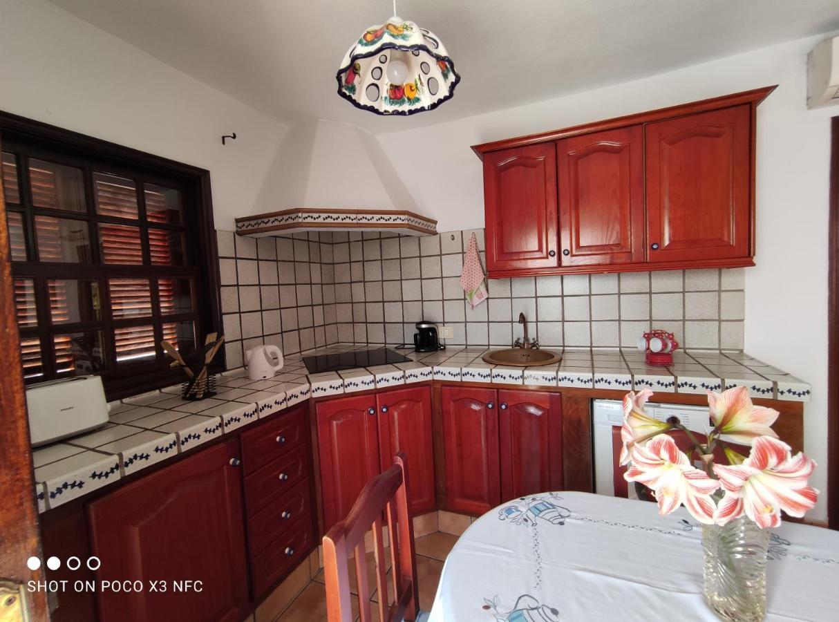Affittacamere Casa Pedro Tazacorte Esterno foto